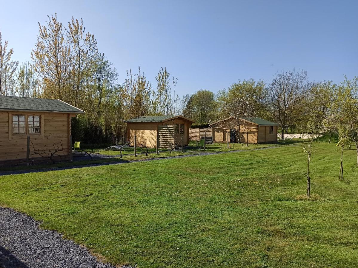 Gite Les Chalets Du Fliers Verton Meubles De Tourisme Classes 2 Etoiles Berck Dış mekan fotoğraf