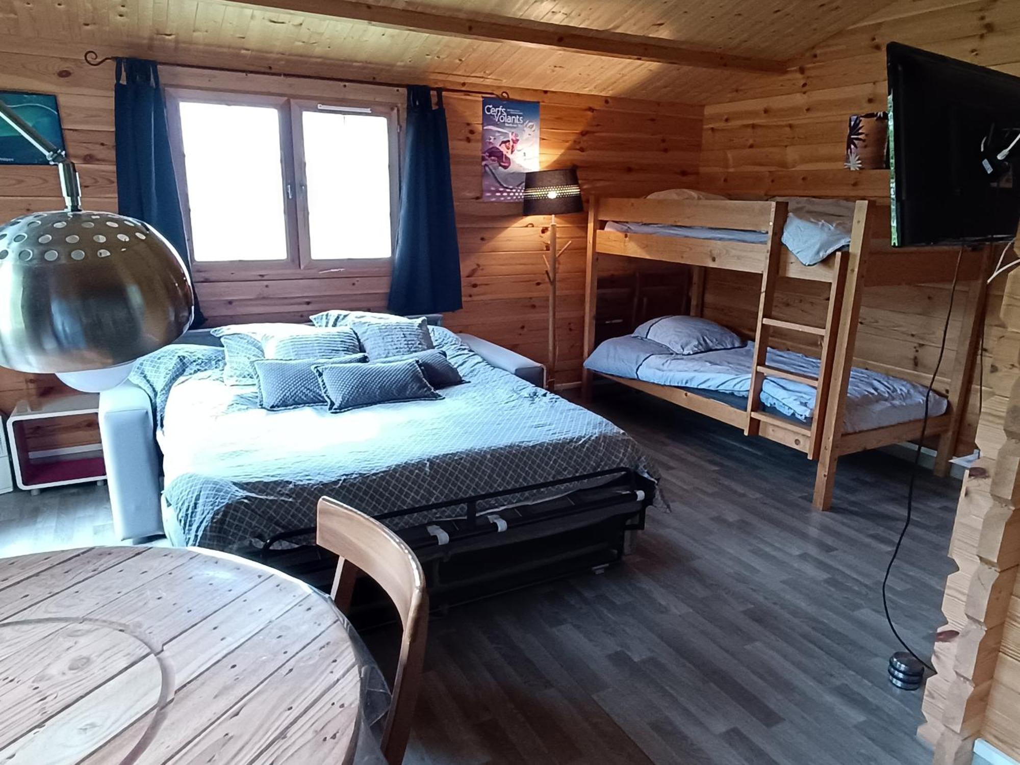Gite Les Chalets Du Fliers Verton Meubles De Tourisme Classes 2 Etoiles Berck Oda fotoğraf