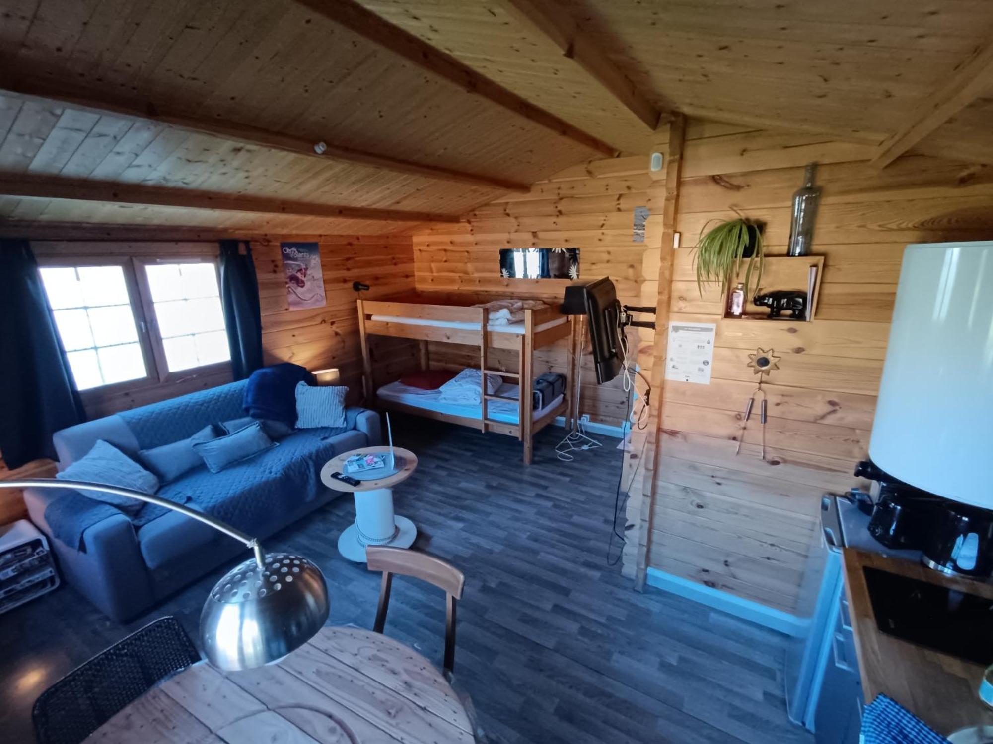 Gite Les Chalets Du Fliers Verton Meubles De Tourisme Classes 2 Etoiles Berck Oda fotoğraf